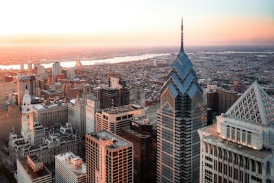 Philadelphia (PHL)